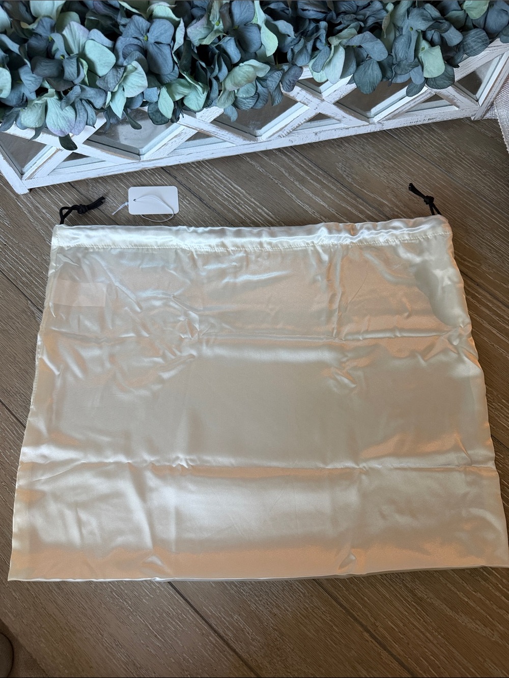 Satin Dustbag Drawstring Cream 19 x 15 w/ Label Tags